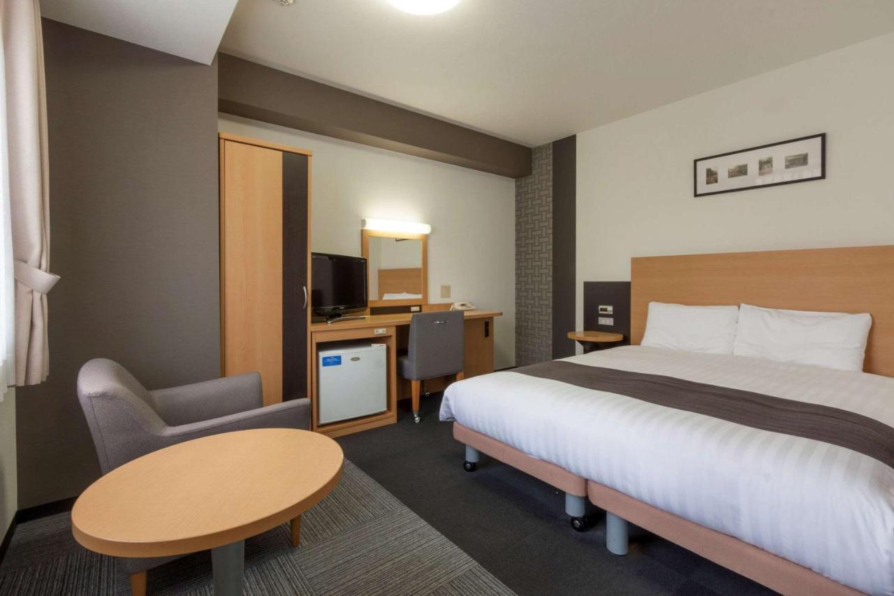 Comfort Hotel Narita Esterno foto